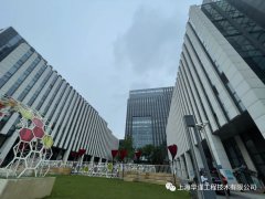 临港玻璃幕墙检测：每一个细节都是歌